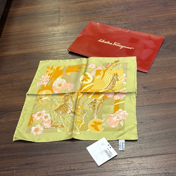 Salvatore Ferragamo NWT Giraffe Silk Scarf - multi color 100% Silk